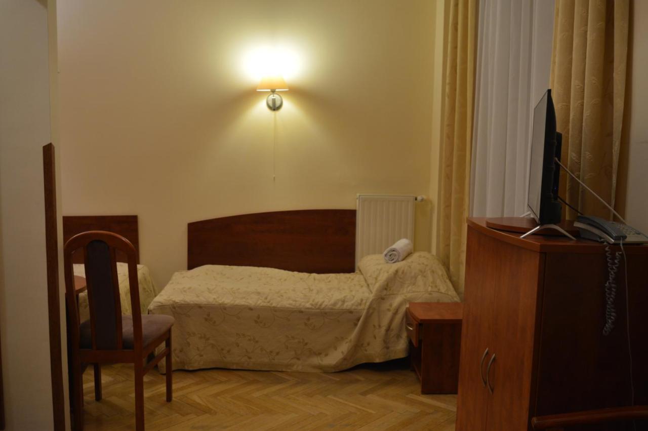 Nowy Dom Zdrojowy Hotel Krynica Zdroj Buitenkant foto