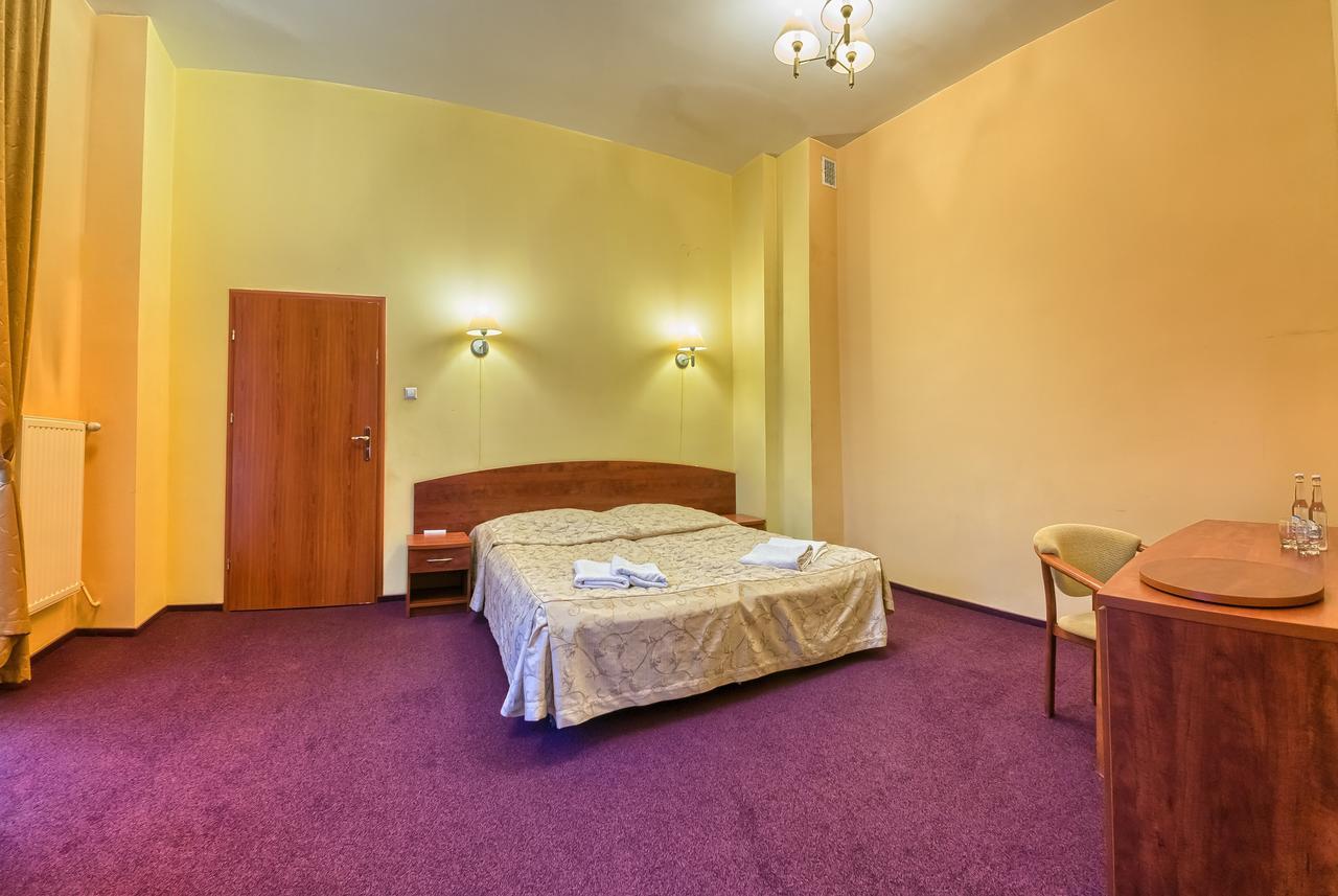 Nowy Dom Zdrojowy Hotel Krynica Zdroj Buitenkant foto