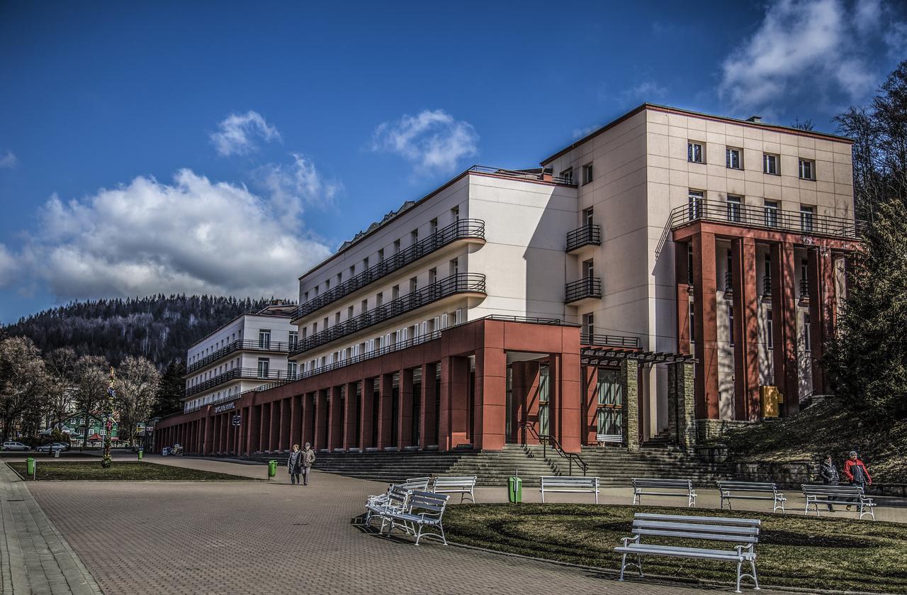 Nowy Dom Zdrojowy Hotel Krynica Zdroj Buitenkant foto